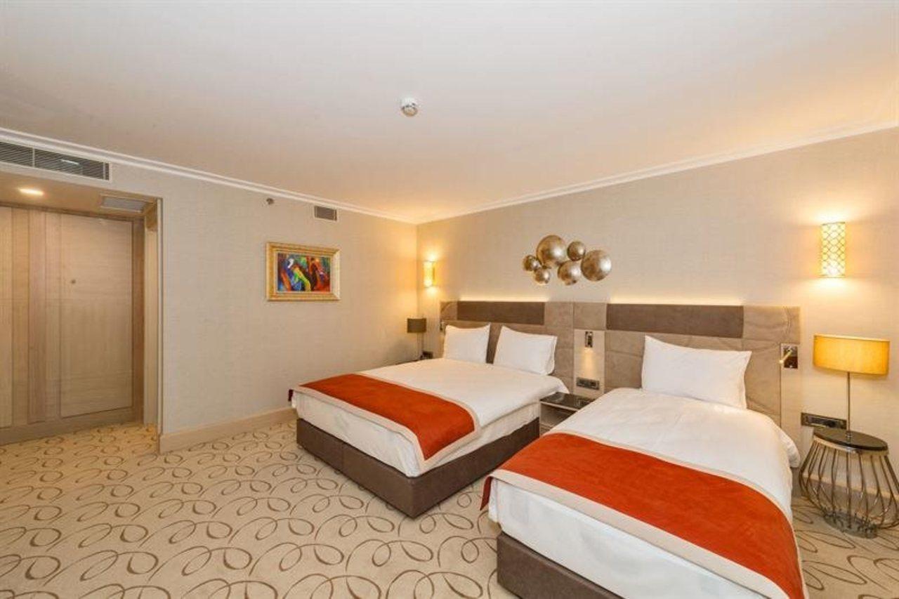 Mare Park Hotel & Spa Istanbul Exterior photo