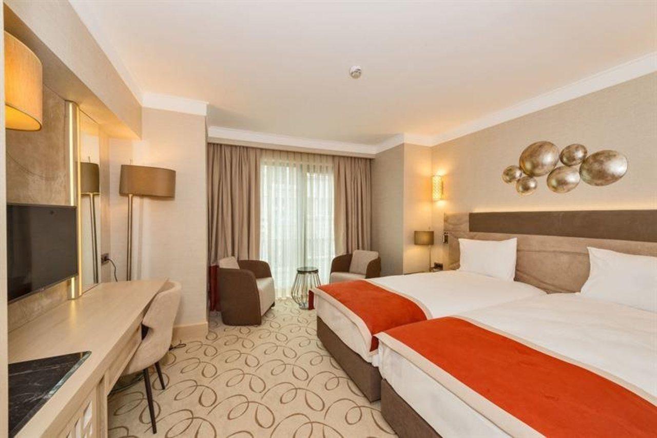 Mare Park Hotel & Spa Istanbul Exterior photo