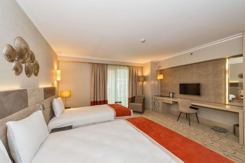 Mare Park Hotel & Spa Istanbul Exterior photo
