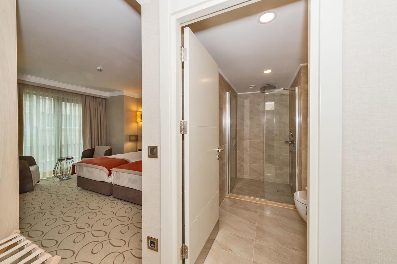 Mare Park Hotel & Spa Istanbul Exterior photo